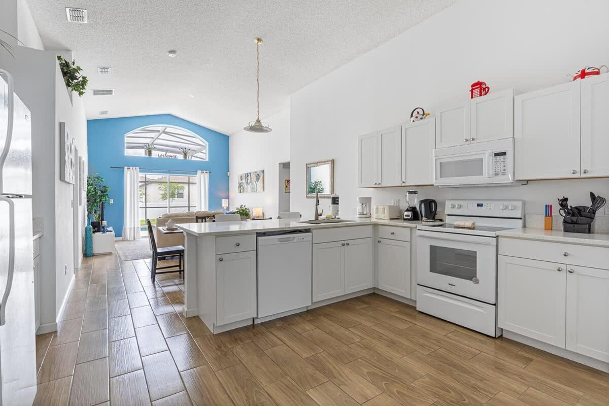 4 Bedroom No Carpet Just Remodeled Unit Sr1205 Kissimmee Exterior photo
